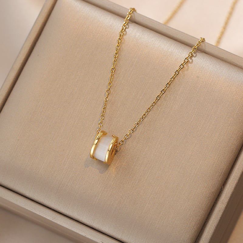 Geometric Special Interest Light Luxury Design Necklaces