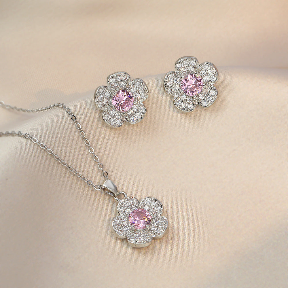 Colliers de luxe légers en forme de fleur de Zircon, intérêt spécial