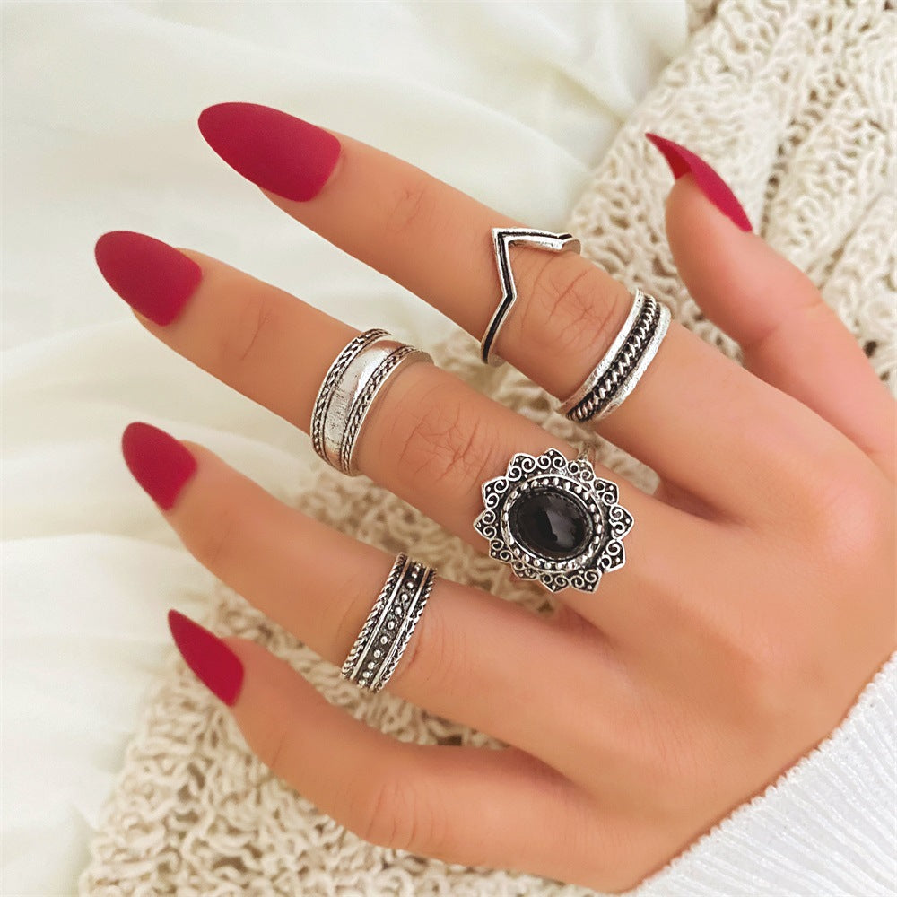 Jewelry Knuckle Retro Exaggerated Gem Combination Rings