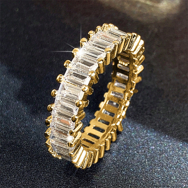 Women's Light Luxury Full Circle Over Inlaid Zircon Ring
