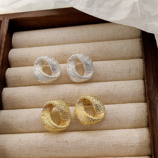 Women's Sparkling Frosted Geometric Ear Retro Style Earrings