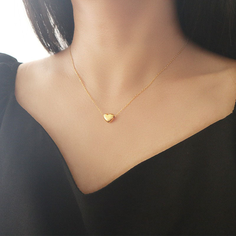 Women's Three-dimensional Love Heart Special Interest Light Necklaces