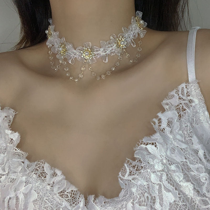 Super fée beaux colliers de cou en dentelle blanche