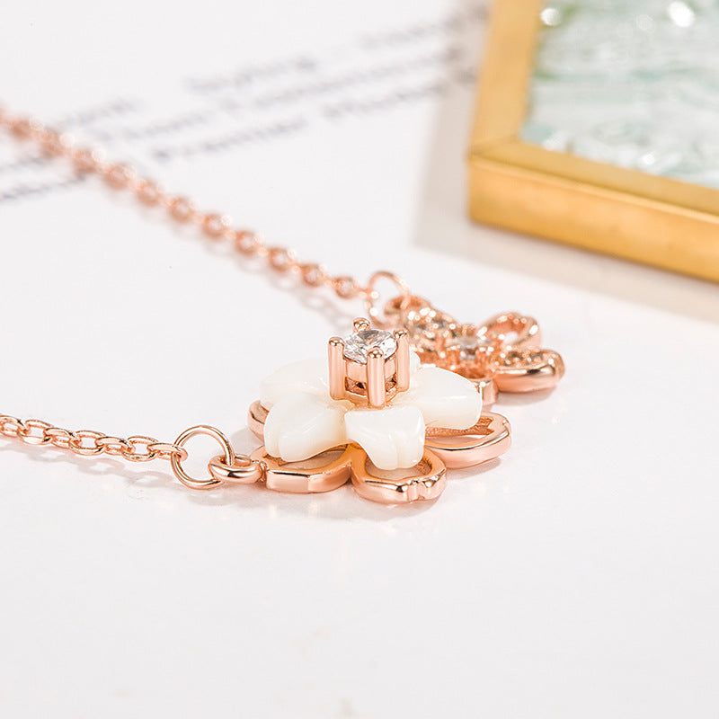 Chaîne de clavicule féminine, colliers d'entrée de tempérament simples