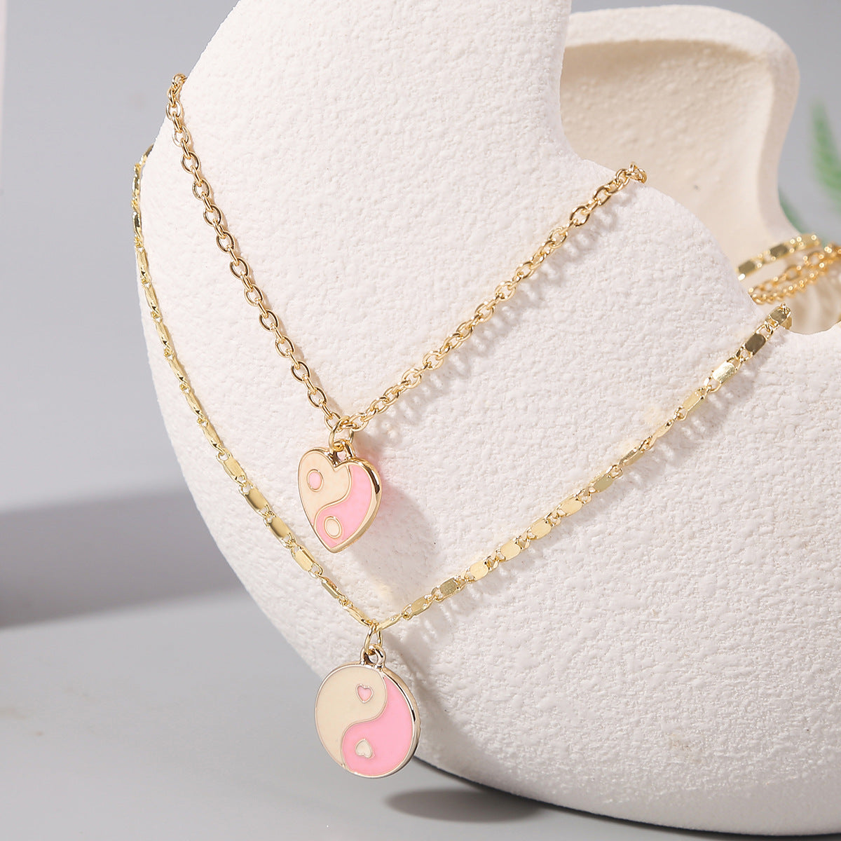 Women's Pendant Neck Accessories Temperament Trend Love Tai High-grade Necklaces