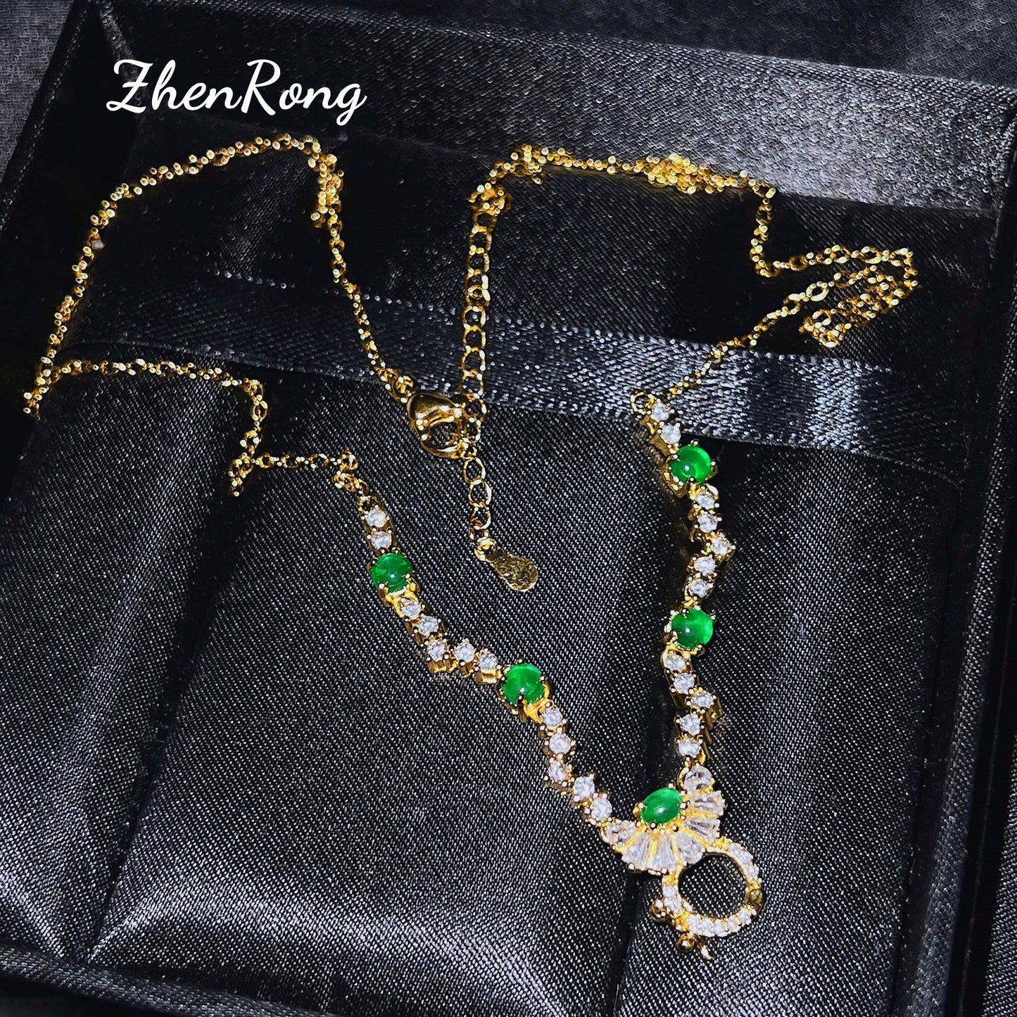 Vêtements pour femmes, boucles de bretelles, bijoux universels, colliers en Jade