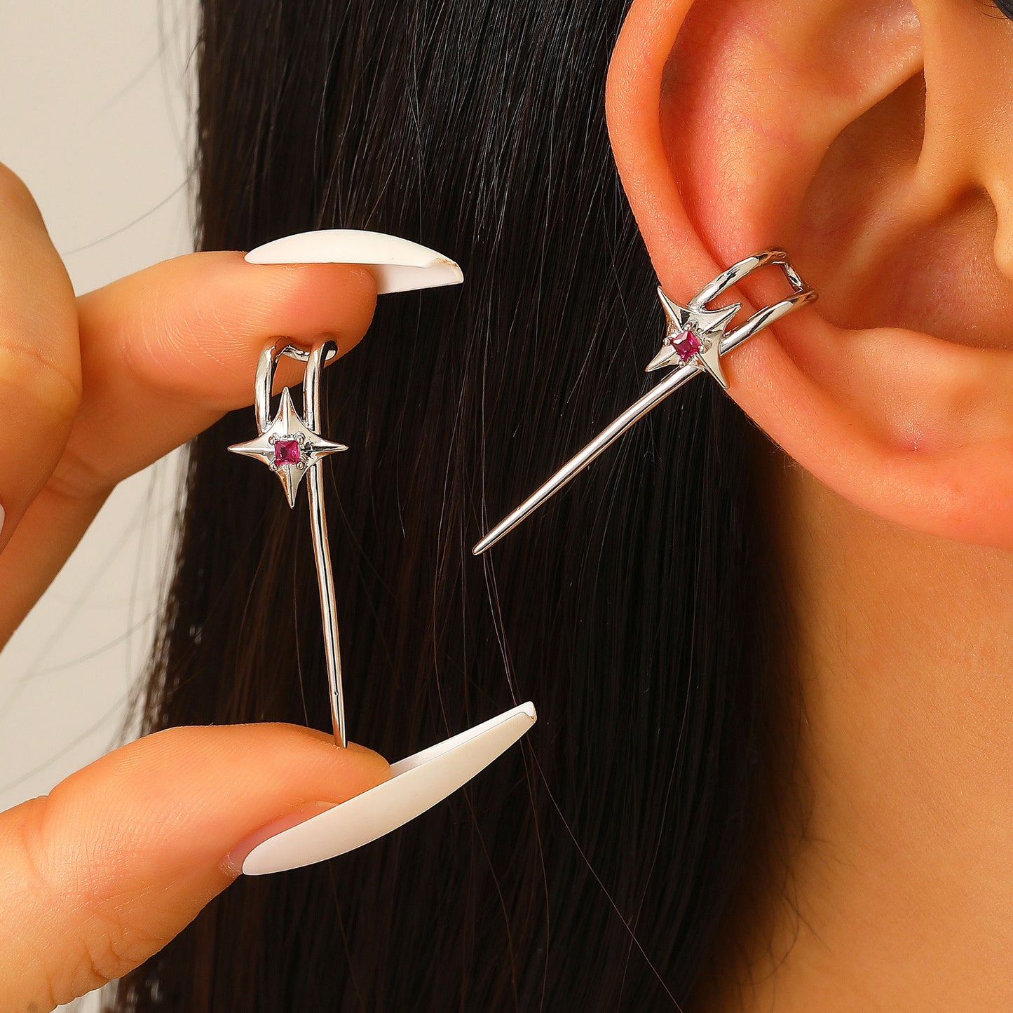 Dark Devil Pointed Without Pierced High-grade Ear Clip
