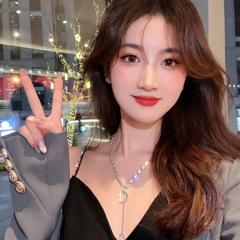 Women's Fading Zircon Letter Decorative Light Luxury Cold Style High-grade Necklaces