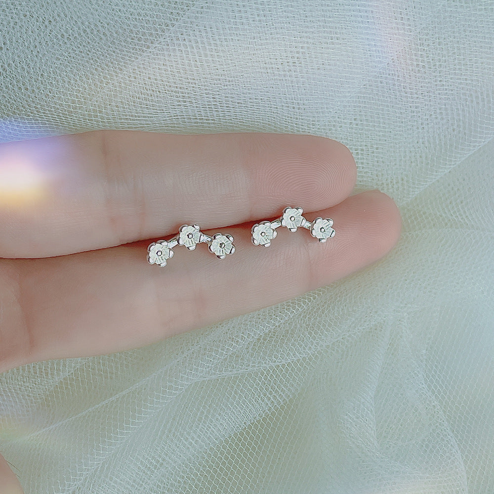 Women's Flower Fashionable Elegant Three Plum Simple Earrings
