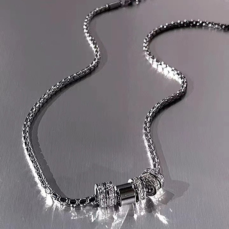 Pendentif pour femmes et hommes pour colliers minoritaires de luxe légers