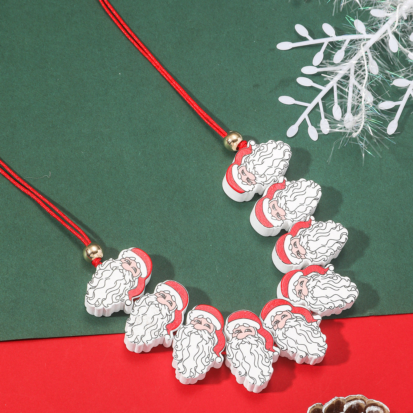 Kreative personalisierte Cartoon-Nischen-Weihnachtsmann-Halsketten für Damen und Herren