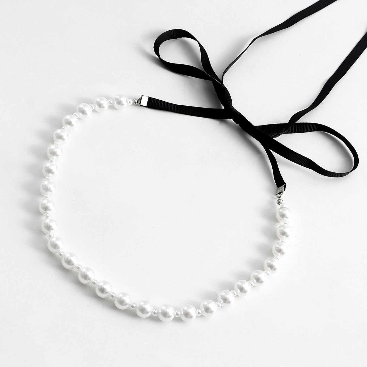 Colliers de perles d'imitation élégants pour femmes, ornement Vintage, perles de cour