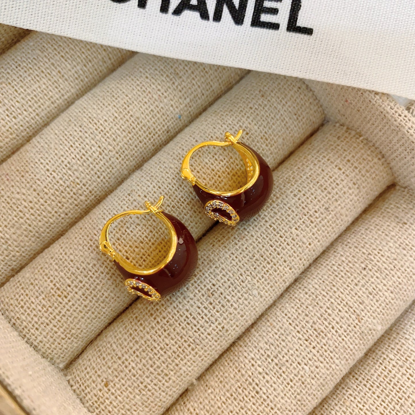 Buckle Exquisite Fashion Female Temperament Letters Earrings