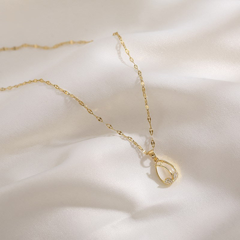 Colliers Mori avec pendentif léger et Design de luxe, intérêt spécial