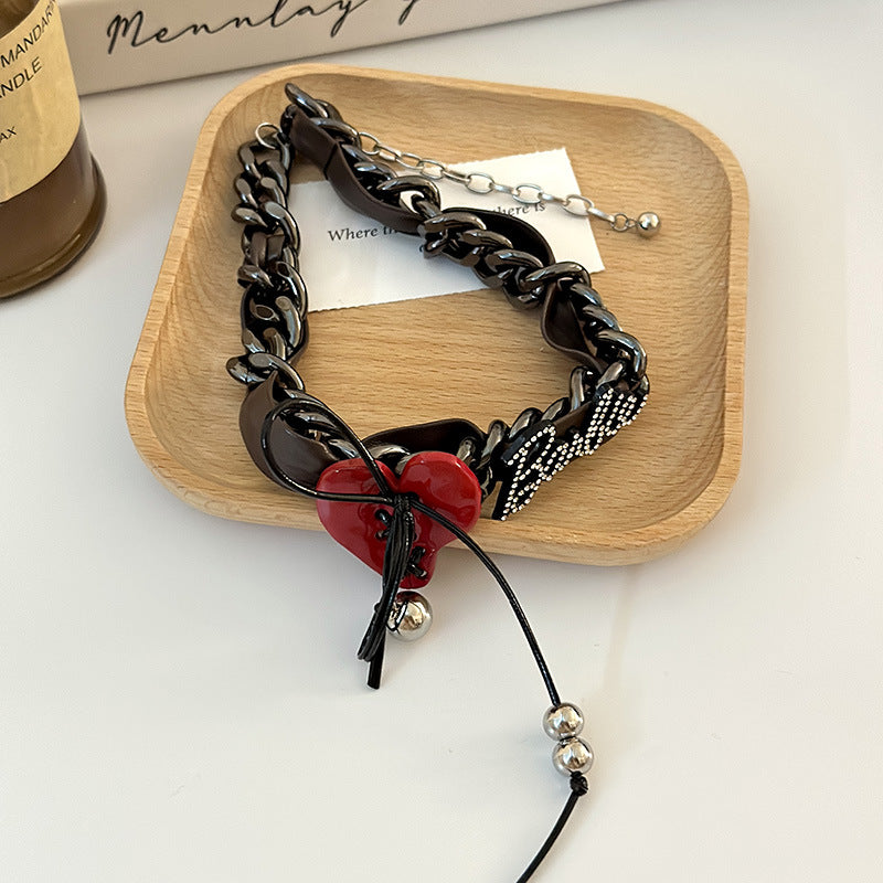 Colliers de chaîne de clavicule de noeud d'enroulement d'amour rouge chaud frais