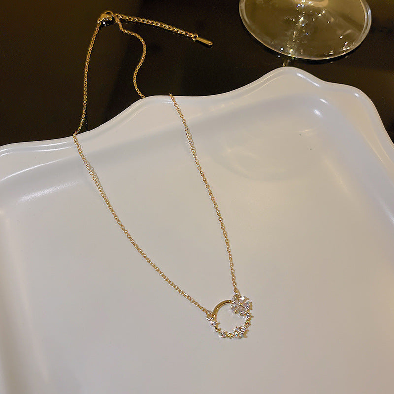 Women's Flower Fashionable High-grade Titanium Steel Clavicle Necklaces