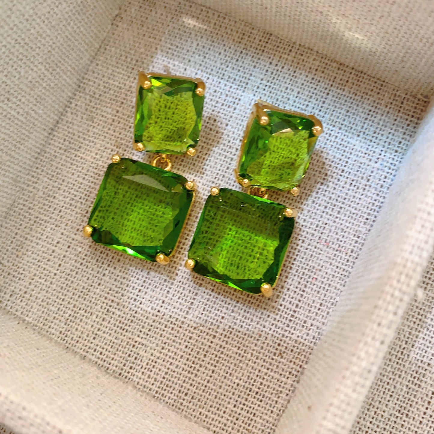 Field French Retro Glaze High Sense Crystal Block Style Boucles d'oreilles