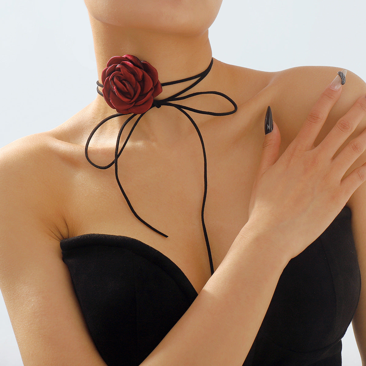 Retro Three-dimensional Flower Strap Fashion Fabric Necklaces