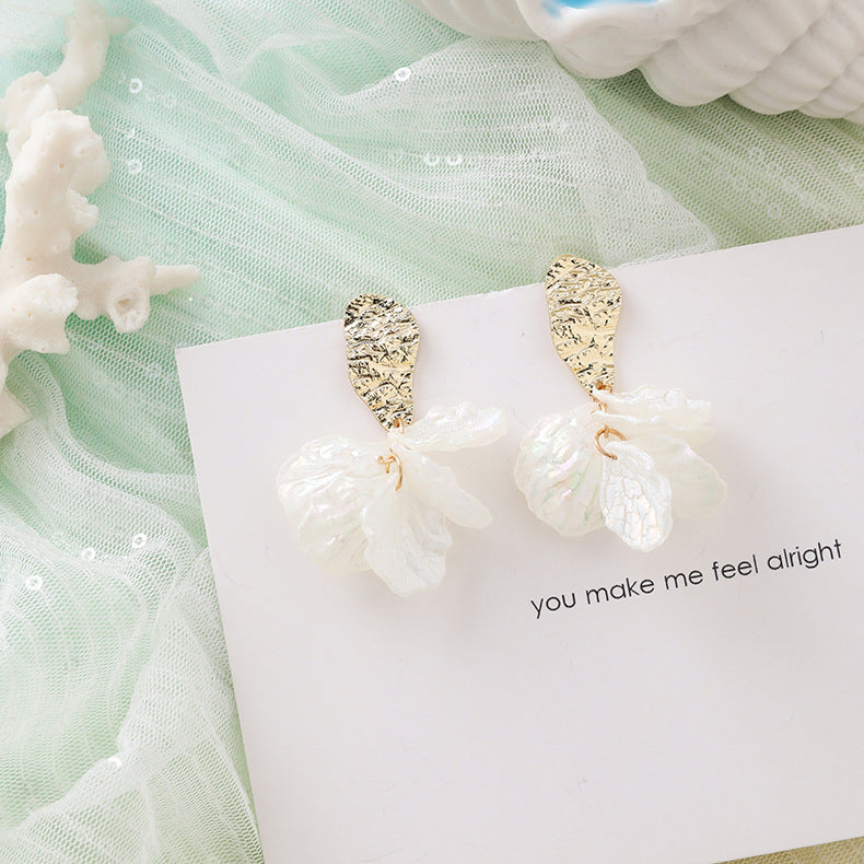Women's Sweet Cold Starfish Shell Shaped Pearl Earrings
