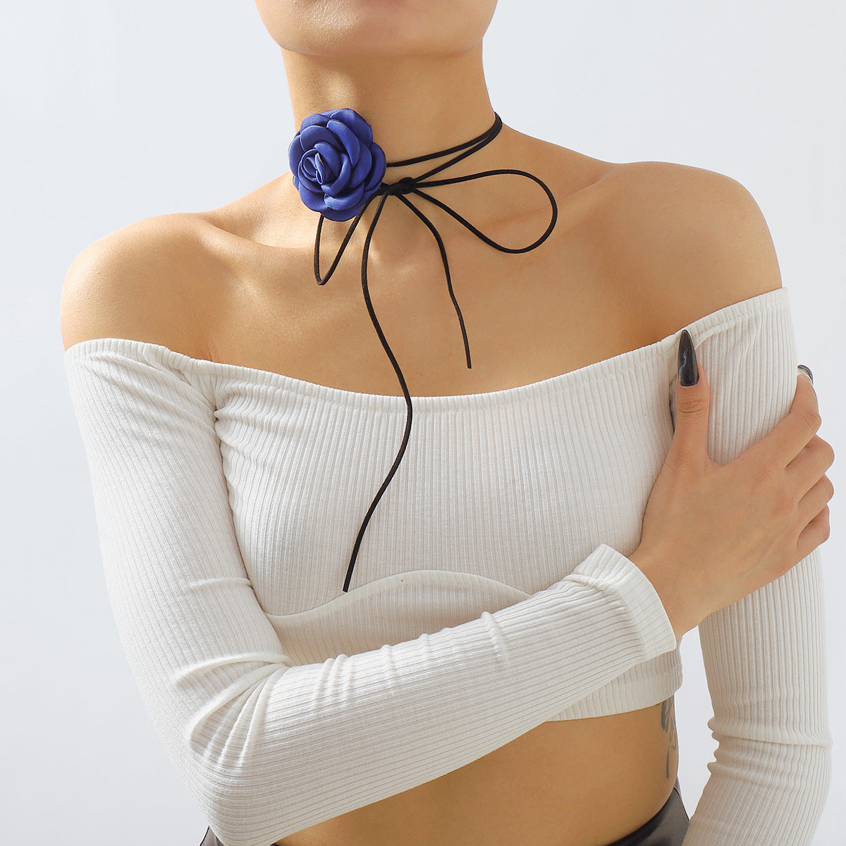Retro Three-dimensional Flower Strap Fashion Fabric Necklaces