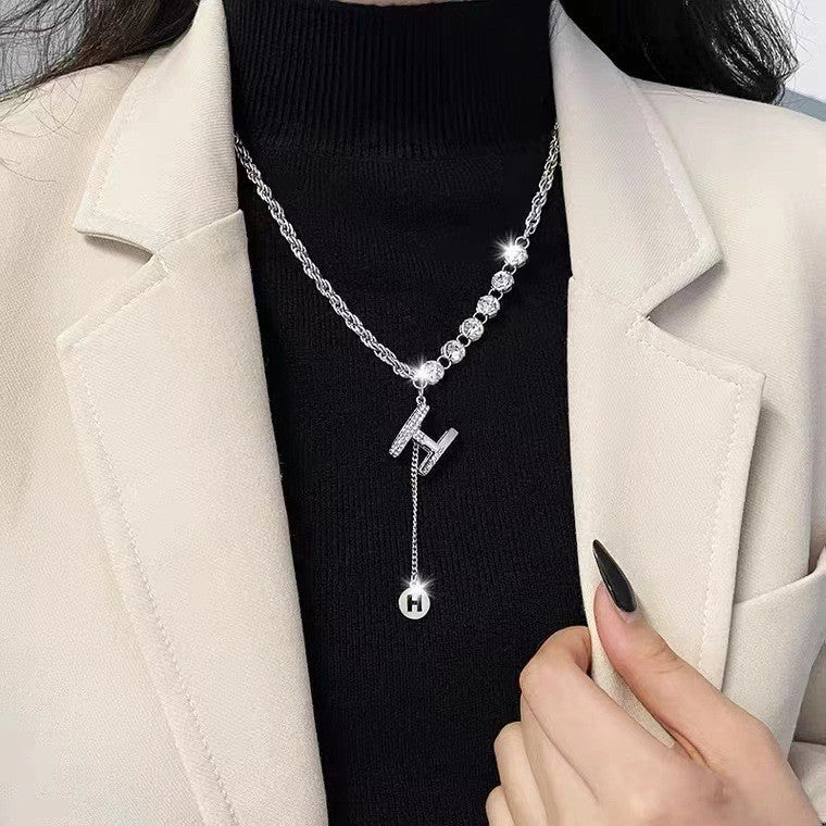 Women's Fading Zircon Letter Decorative Light Luxury Cold Style High-grade Necklaces