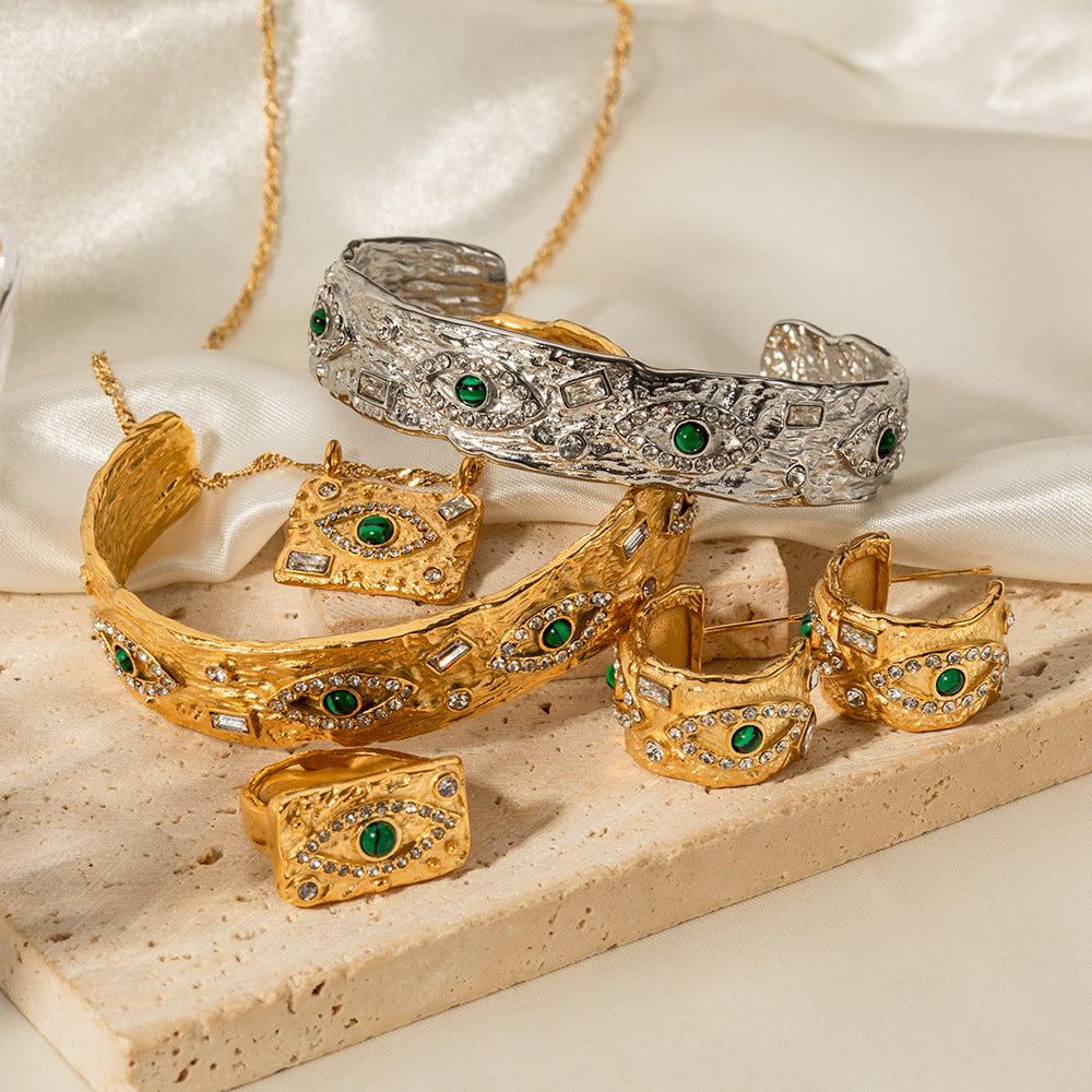 Women's Style Gold Inlaid Zircon Green Malachite Lava Rings