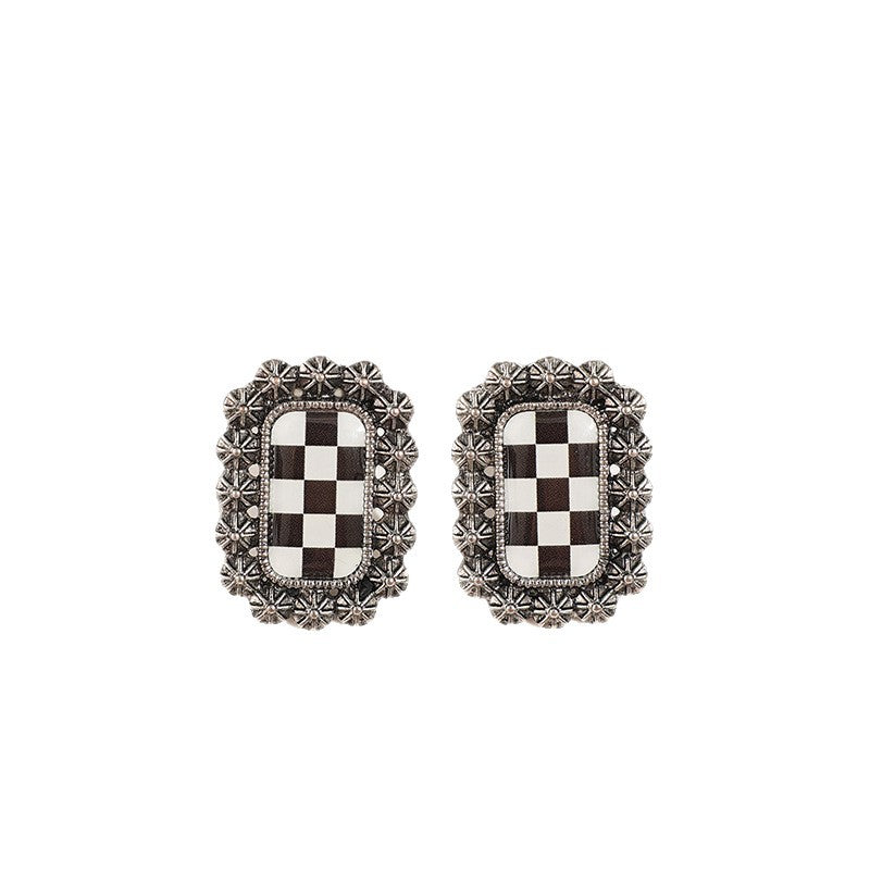 Elegant Geometric Black White Chessboard Grid Ear Stud Earrings