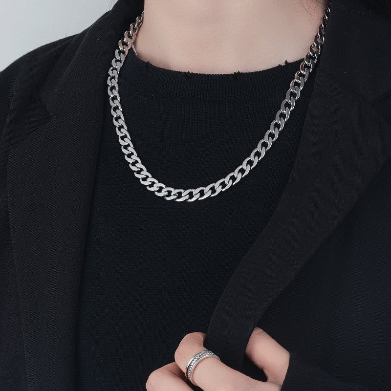 Colliers en titane tendance pour femmes, hommes et styles froids