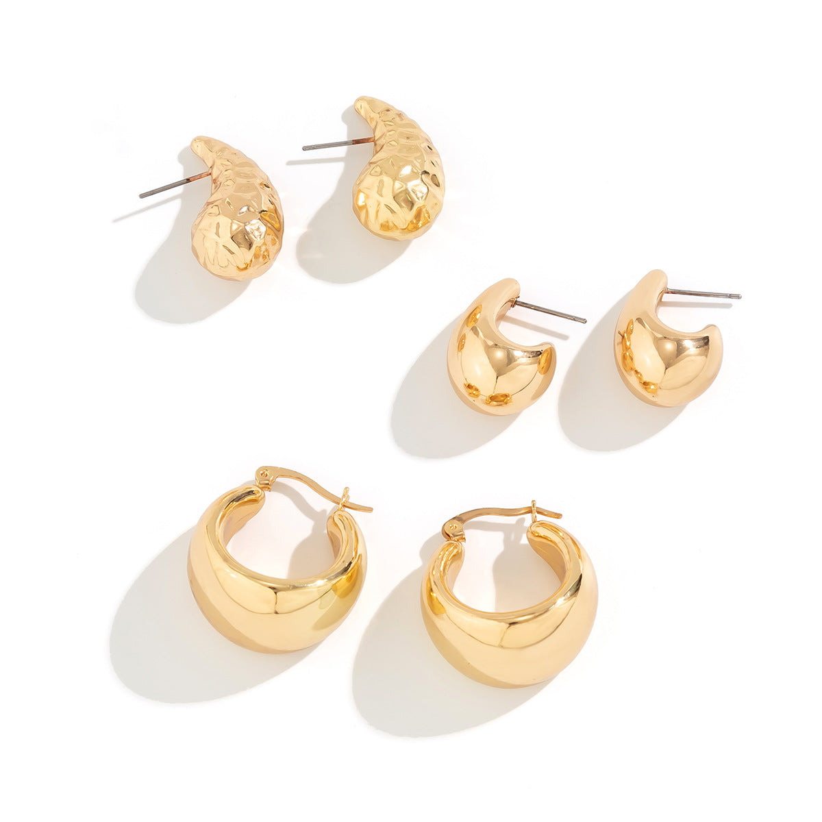 Glossy Beanie Simple Pleated Water Drop Earrings