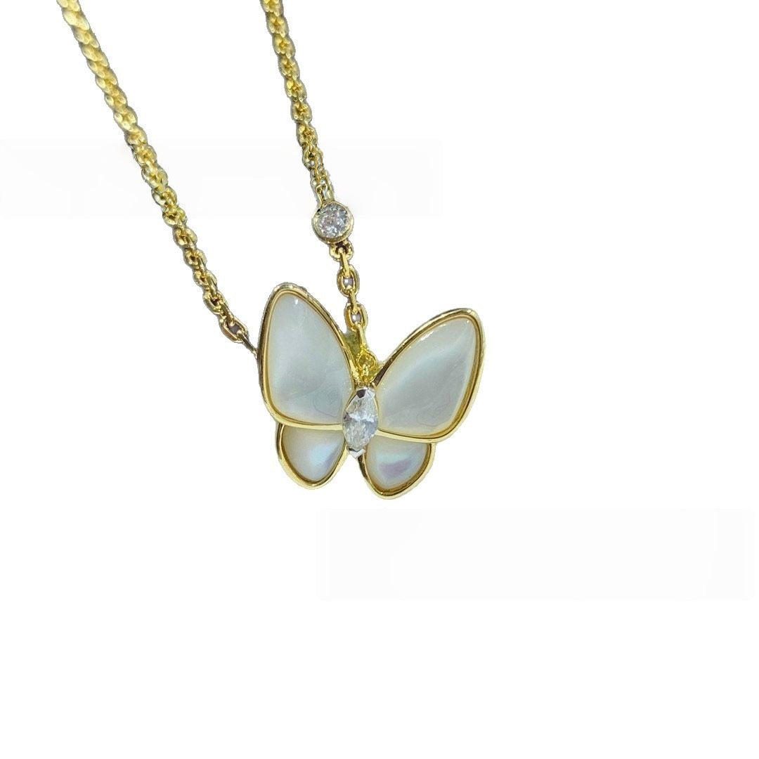 Women's Colorful Crystals Butterfly Copper Alloy Rose Gold Plated Fashion Clavicle Necklace