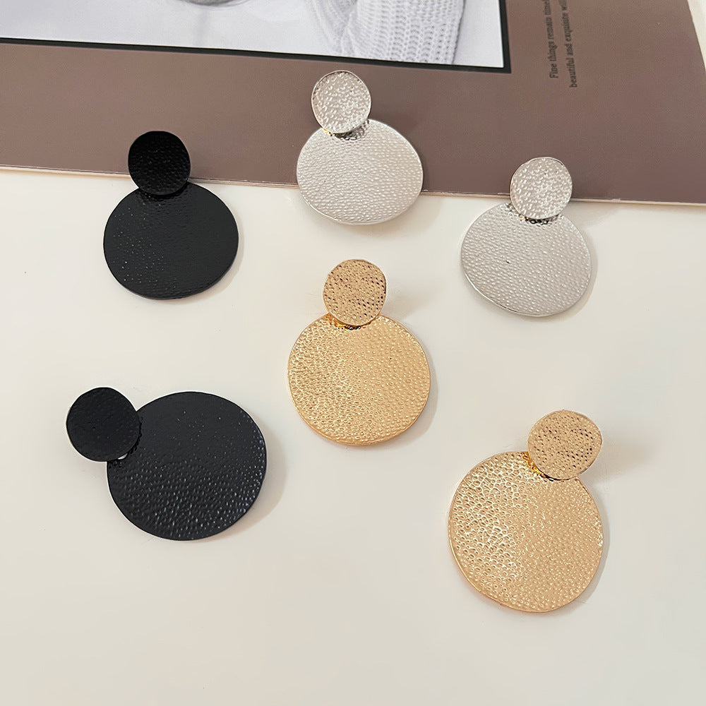 Mode rétro exagérée pour femmes et boucles d'oreilles élégantes personnalisées