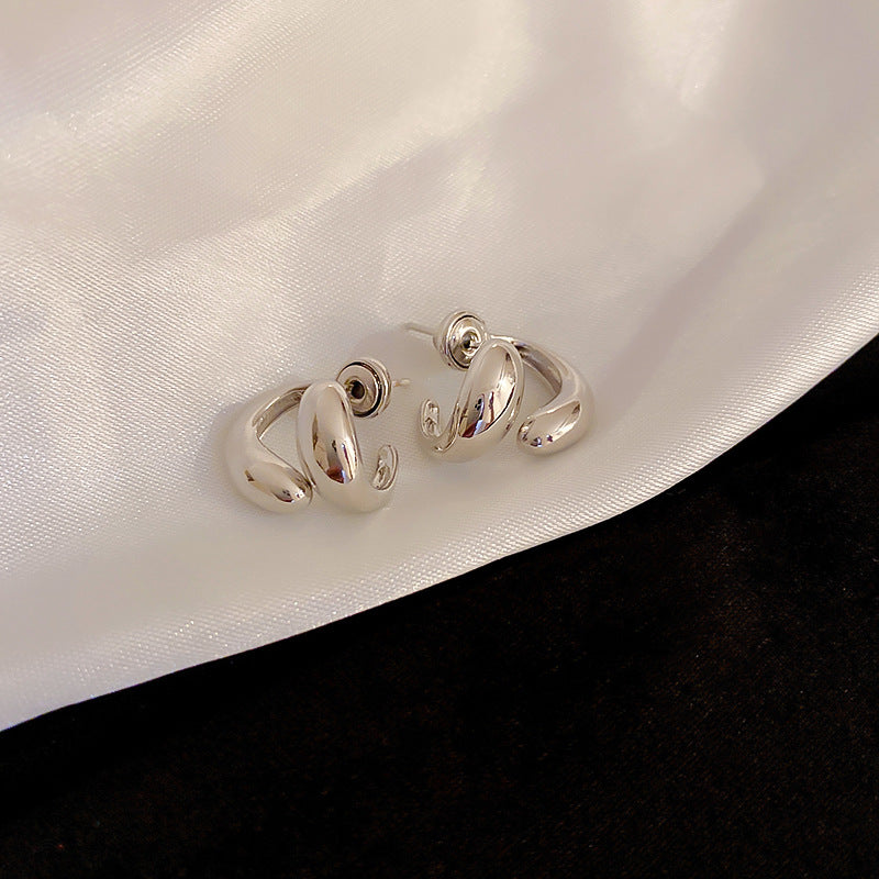 Nadelförmige, kreuzförmige Metall-Minority-Ohrringe mit einfachen, leichten Luxus-Ohrringen