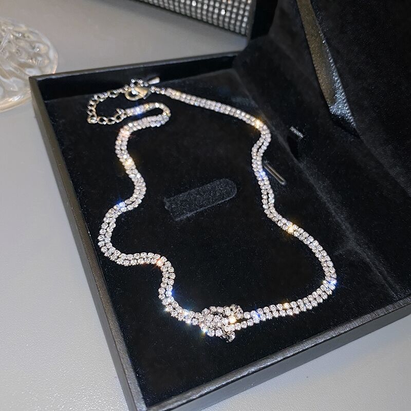Women's Simple Cold Style Diamond Collar Design Necklaces