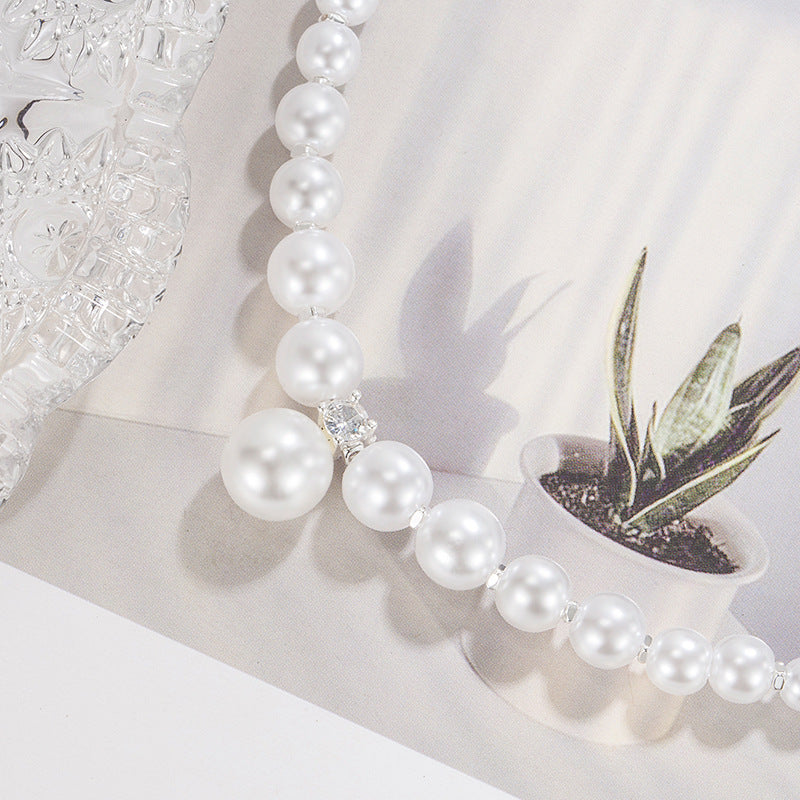 Petits morceaux de colliers de luxe en perles d'argent pour femmes