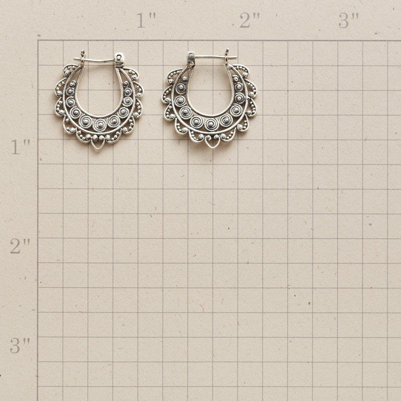 Popular Antique Hollow Geometry Long Temperament Ear Clip
