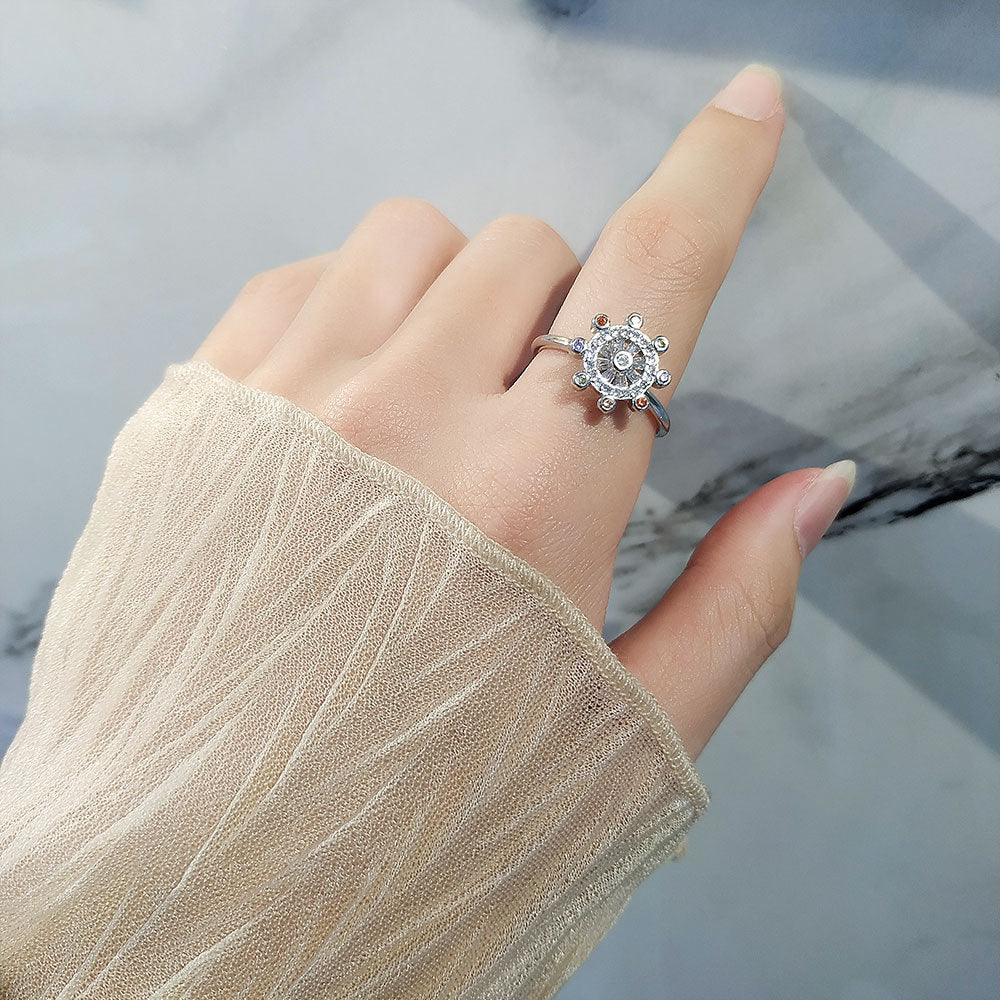 Personalized One Piece Rotatable Rudder Female Niche Rings