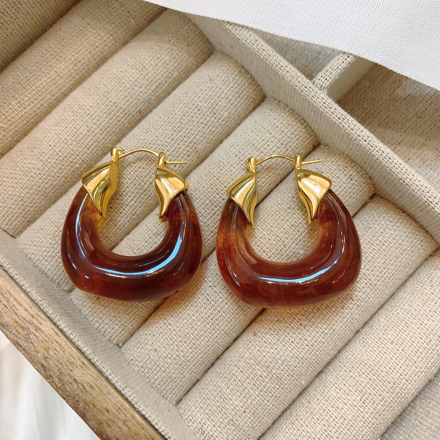 Women's Amber Exaggerated And Personalized Fashionable Vintage Earrings