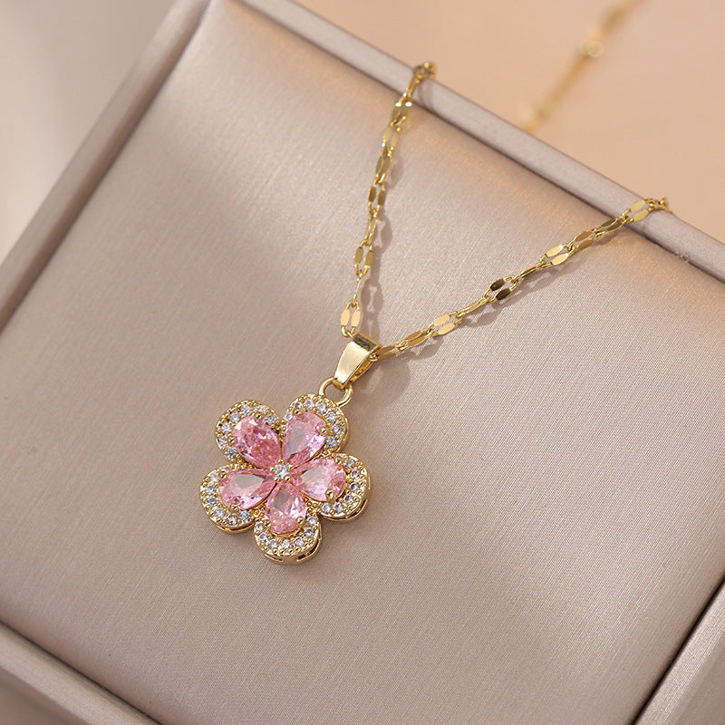 Flower Special Interest Light Luxury Design Necklaces