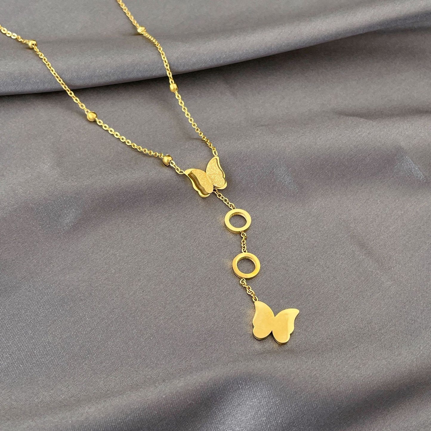 Stahl-Ketten mit Schmetterlingsquasten und verblassenden Perlen