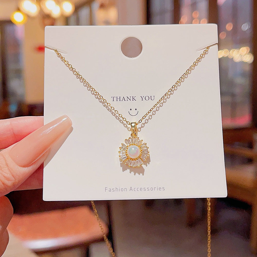 Women's Zirconium Romantic Flower High Sense Temperament Necklaces
