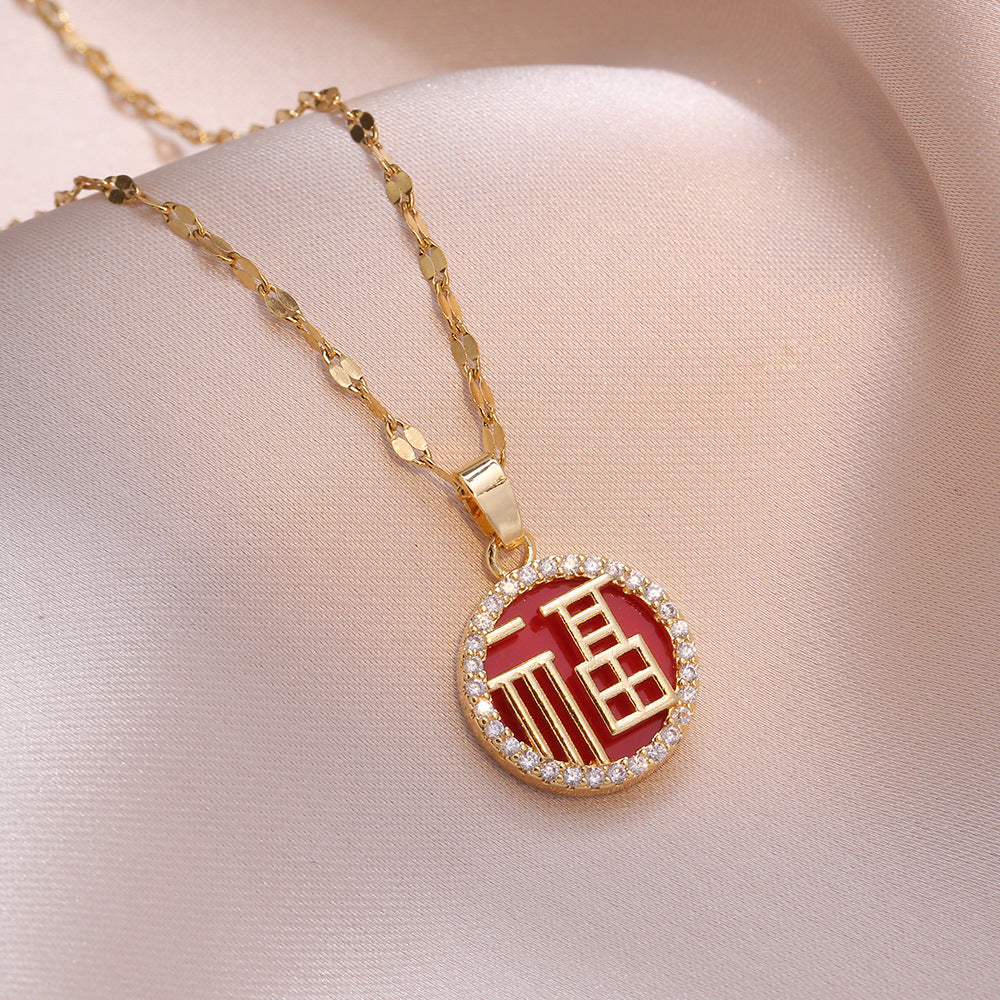 Colliers tendance nationaux avec pendentif en diamant pour femmes, personnage Fu