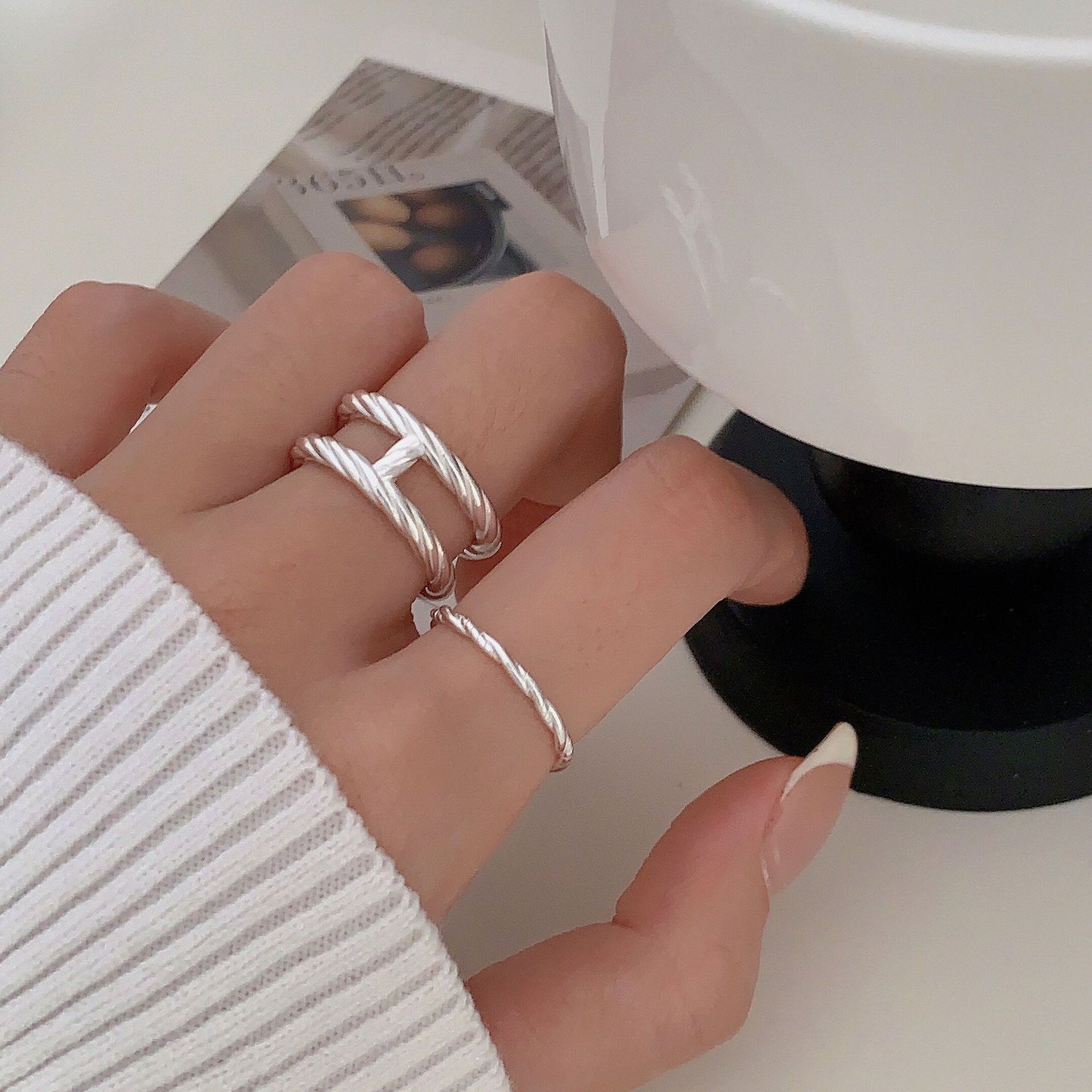 Constant Sterling Sier Winding Line Open Female Rings