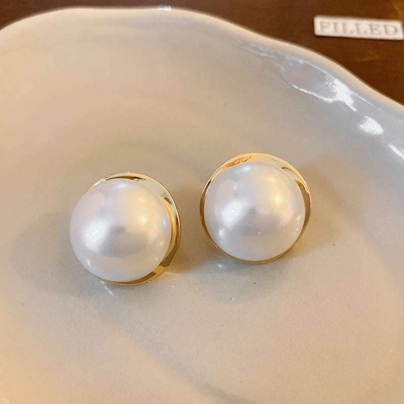 Boucles d'oreilles d'oreille de conception minimaliste de mode géométrique de perle