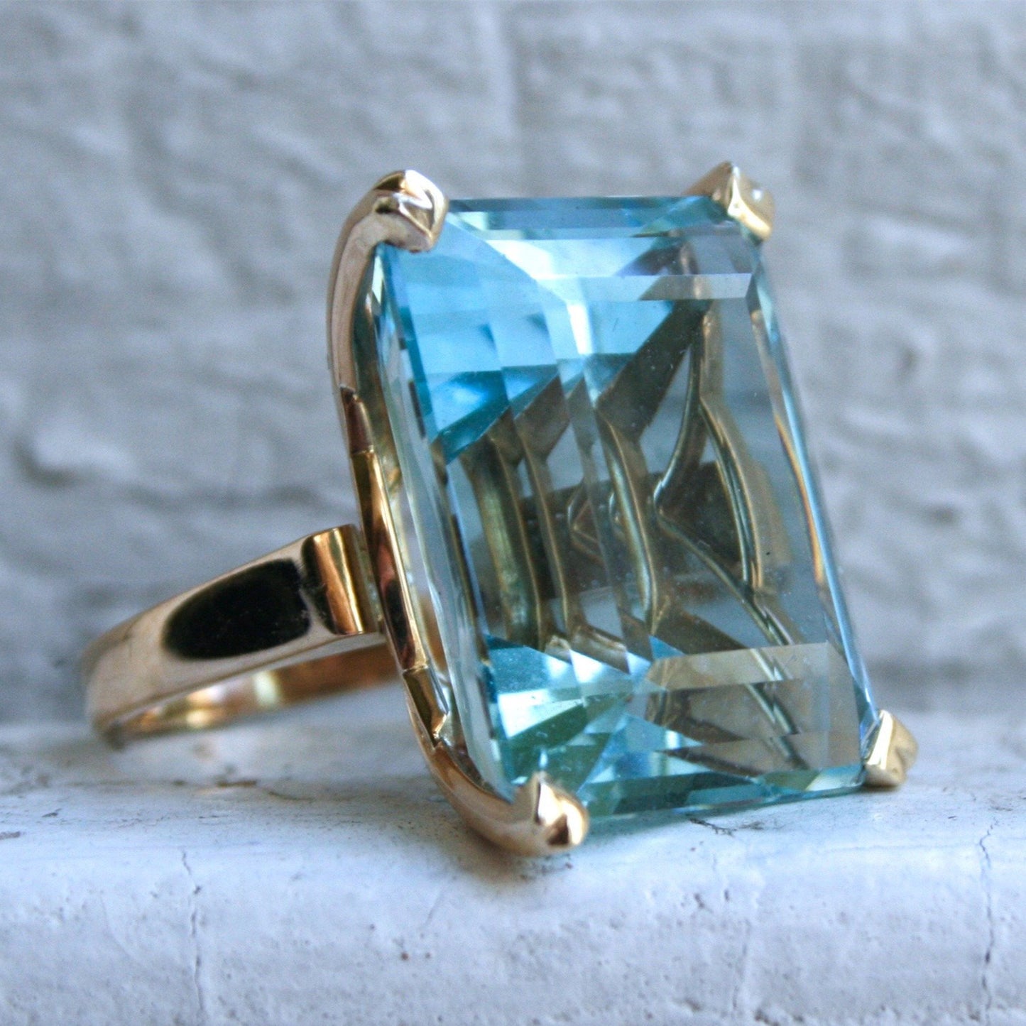 Inlaid Topaz Sea Blue Princess Square Rings