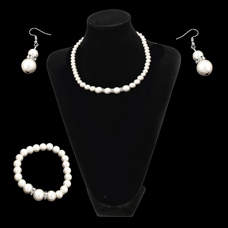 Classy Pearl Diamond Crystal Batch Three-piece Jewelry Set