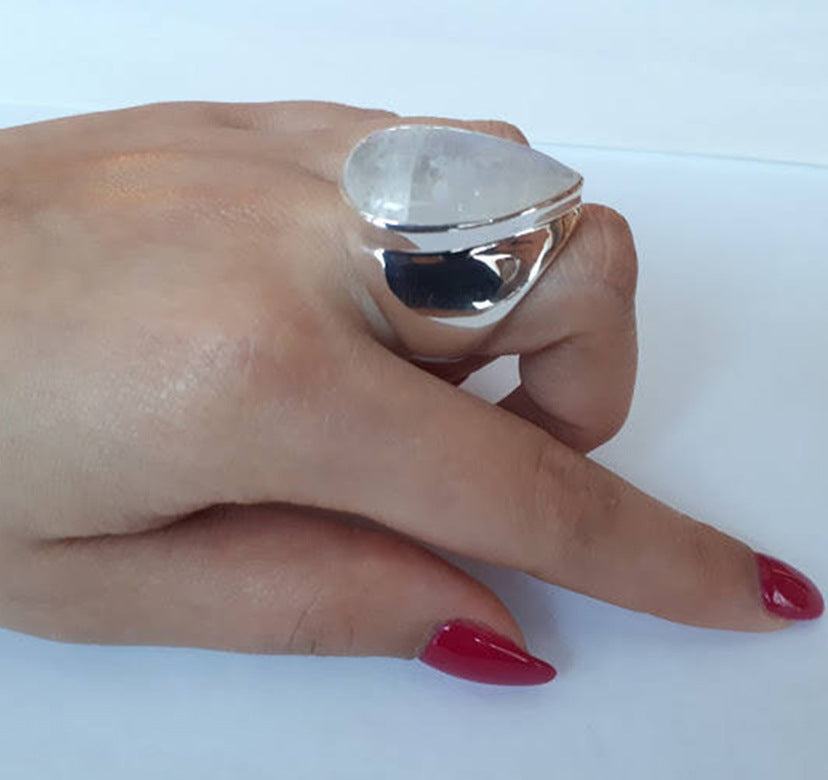 Retro Moonstone Pang Style Exaggerated Hand Rings