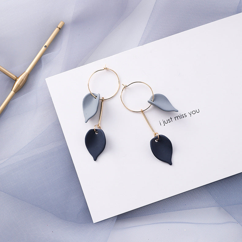 Boucles d'oreilles tendance de personnalité géométrique féminine de couleur bleu gris