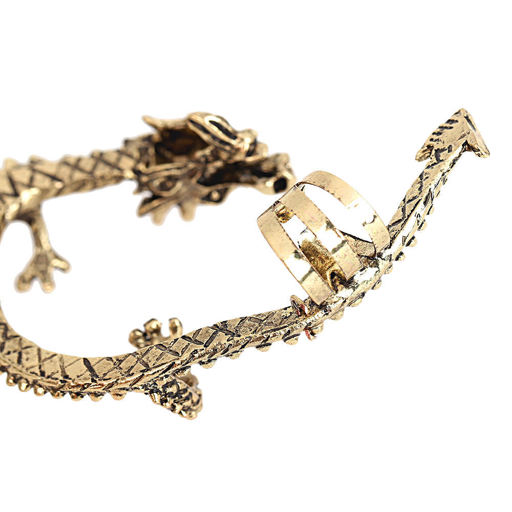 Style Fashion Fashionmonger Retro Dragon Pattern Ear Clip