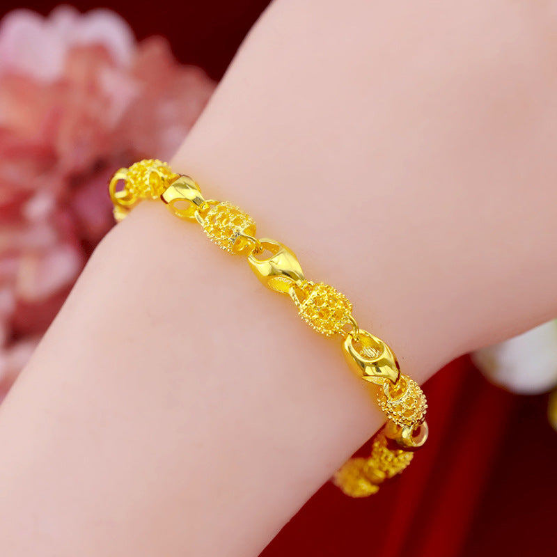 Damen-Armbänder aus Gold, hochwertig, exquisit, im weiblichen Ethno-Stil