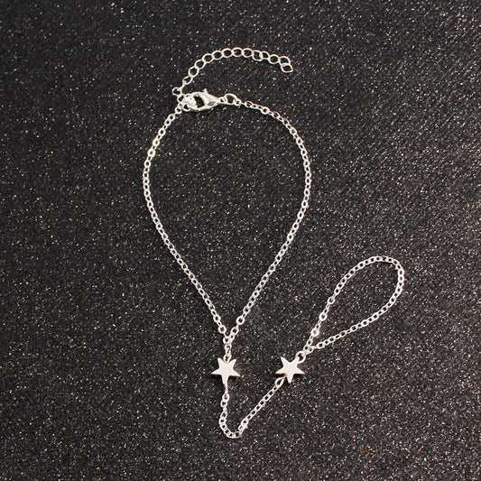 Simple Connecting Finger Five-pointed Star Accessories Alloy Bracelets